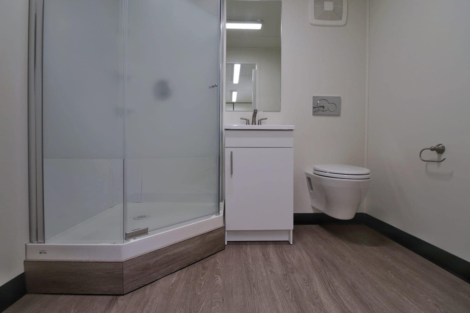 20′ Site office + Washroom - Charlie Container Crew Pty Ltd