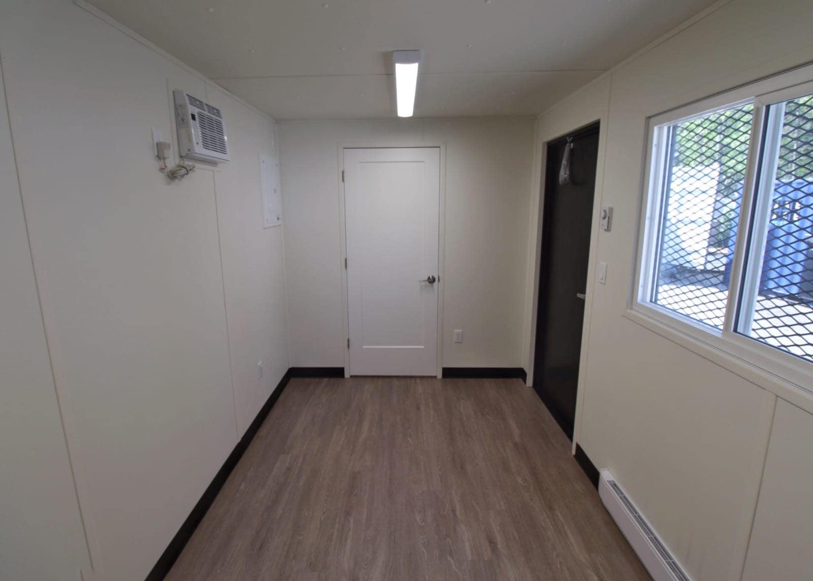 20′ Site office + Washroom - Charlie Container Crew Pty Ltd