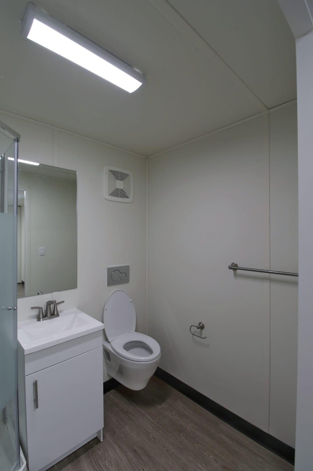 20′ Site office + Washroom - Charlie Container Crew Pty Ltd