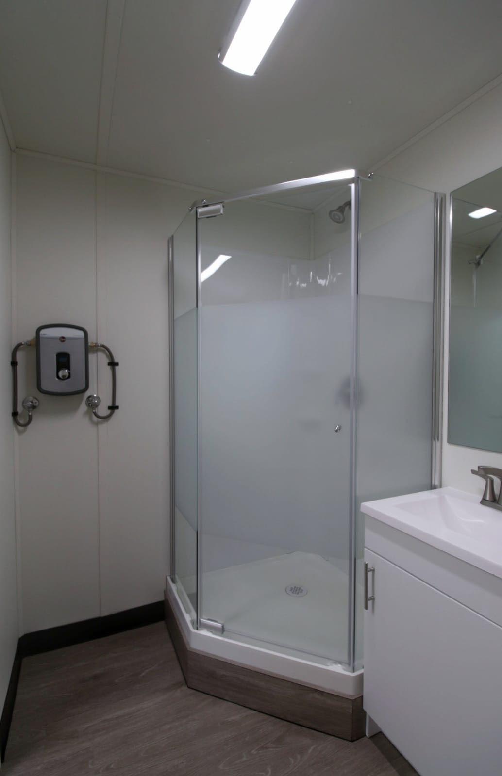 20′ Site office + Washroom - Charlie Container Crew Pty Ltd