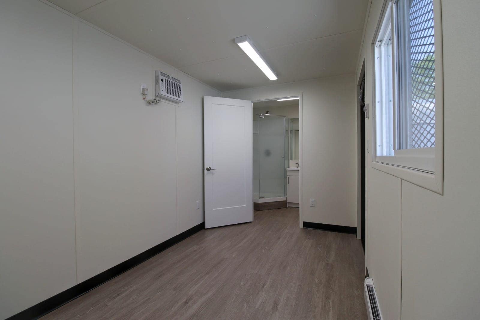 20′ Site office + Washroom - Charlie Container Crew Pty Ltd
