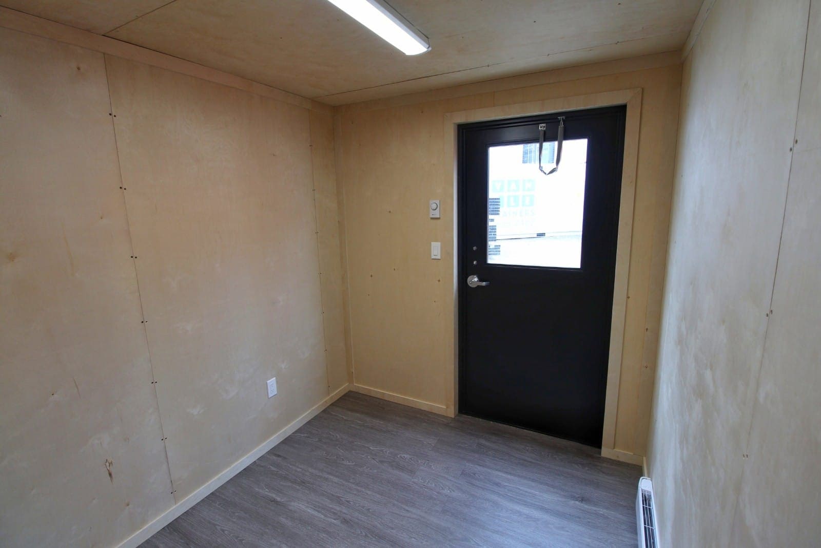 10’ Economy Office CUBE - Charlie Container Crew Pty Ltd