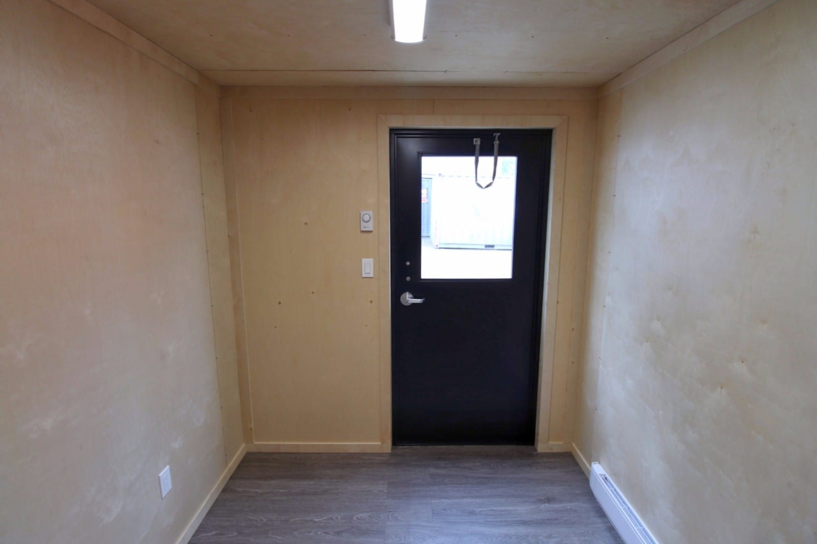 10’ Economy Office CUBE - Charlie Container Crew Pty Ltd