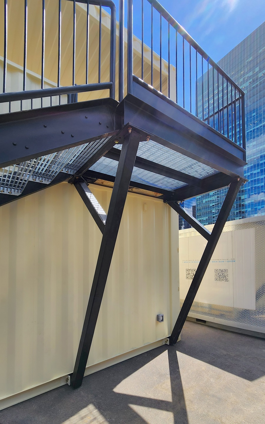 40’HC VIP Area with Patio for the Oilers - Charlie Container Crew Pty Ltd